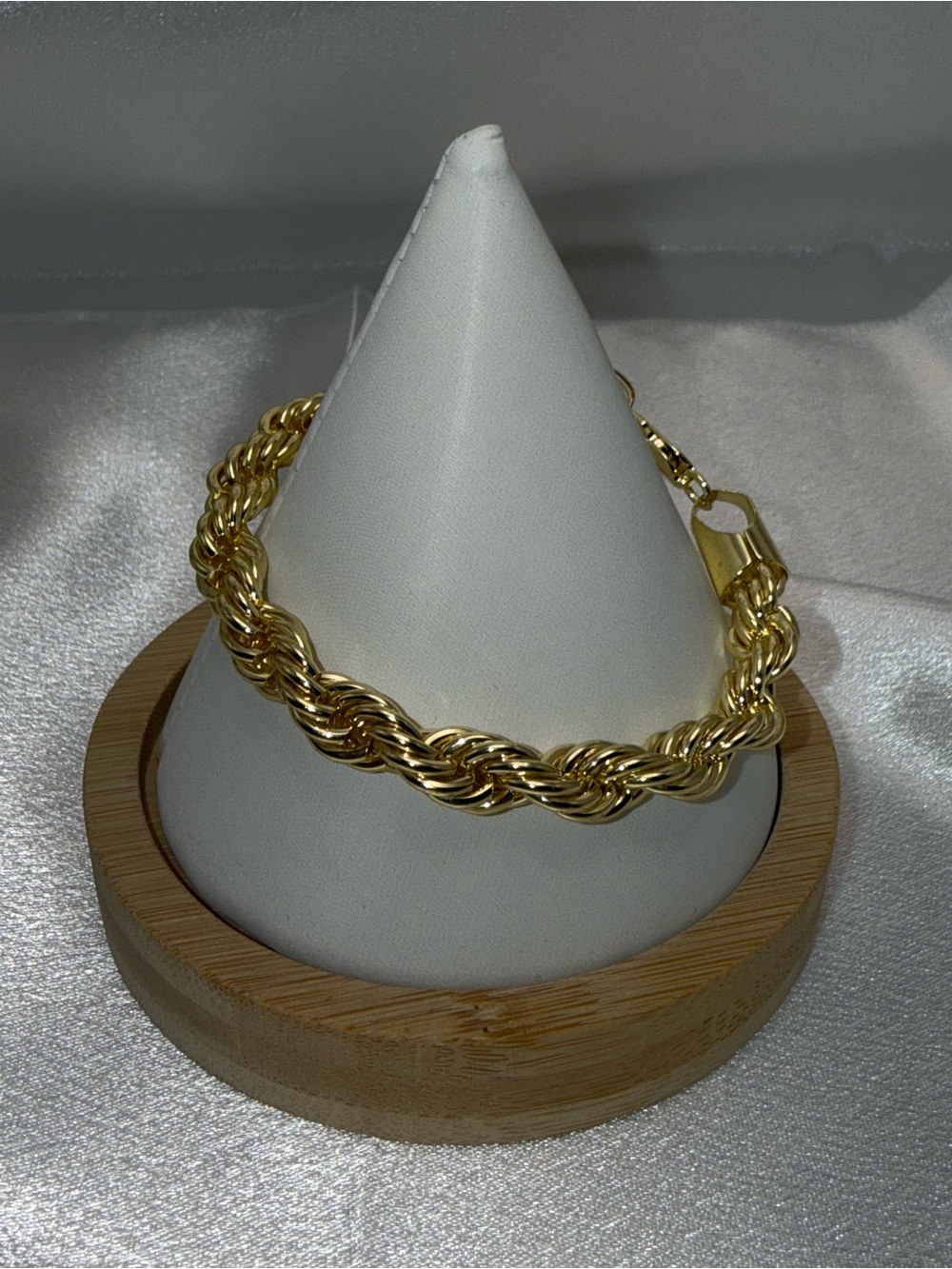 7” 8.2mm 18K Gold Dipped Rope Bracelet